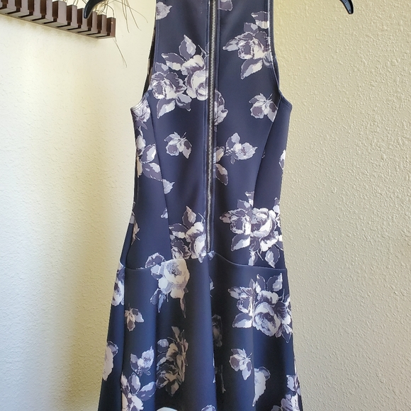 Abercrombie & Fitch dress, size S, black & cream - Picture 2 of 5